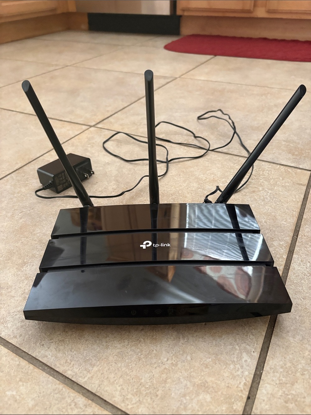 TP-Link Black Tri-Antenna Wireless Router